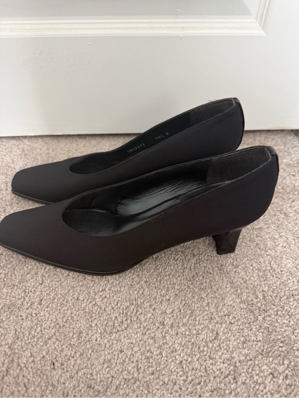 Stuart Weitzman Black Textile Square-Toe Pump - Picture 2 of 7